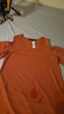 New York & Company Women's Burnt Orange Cold-Shoulder V-Neck High-Low Blouse L